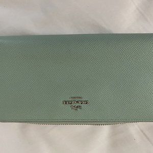 Authentic Coach Leather Accordion Zip Wallet